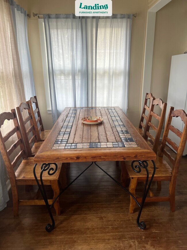 Photo - 840 E Guenther St Unit 0.1313892