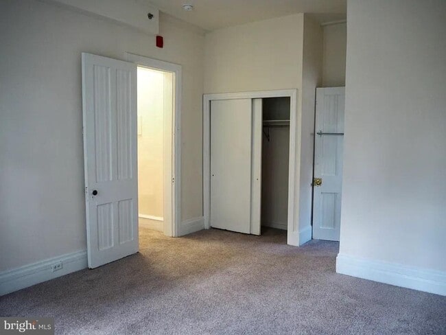 Photo - 3318 Arch St Unit 2