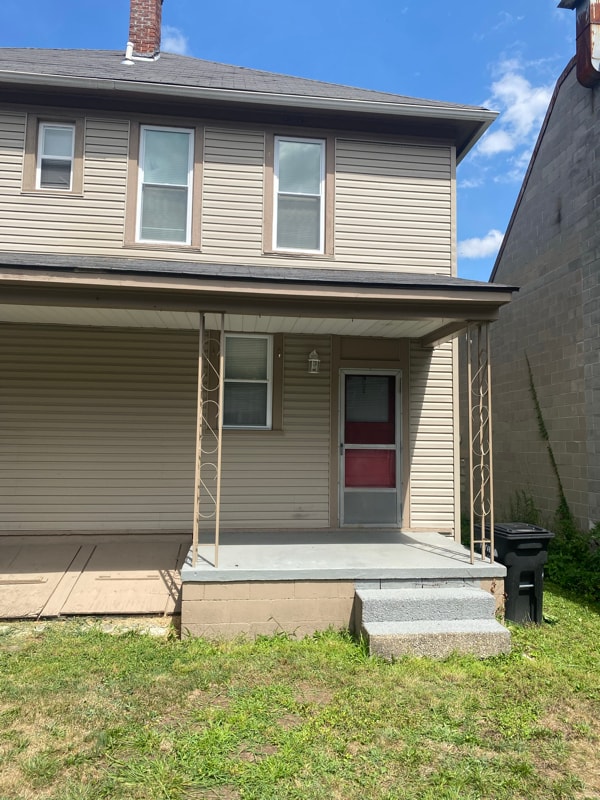 223-225 Fairfield Ave Unit 223