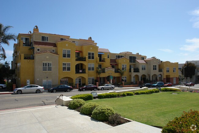 Photo - 428-436 Poli St