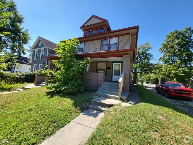 Building Photo - 856 N Tacoma Ave Rental