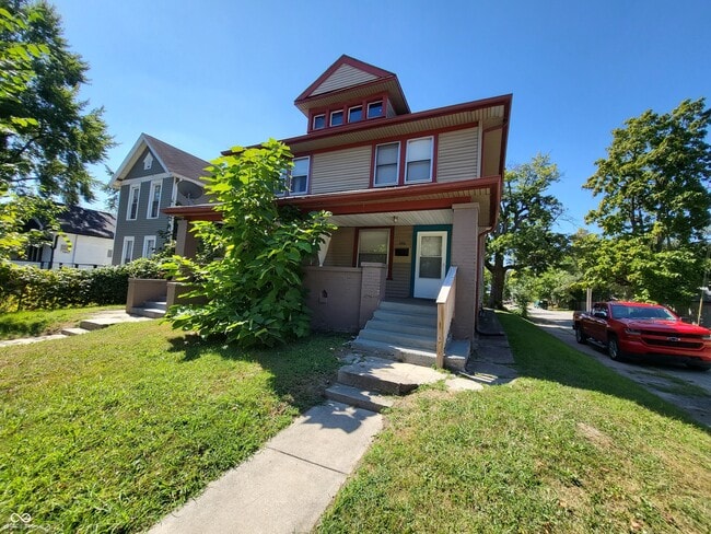 Photo - 856 N Tacoma Ave Casa