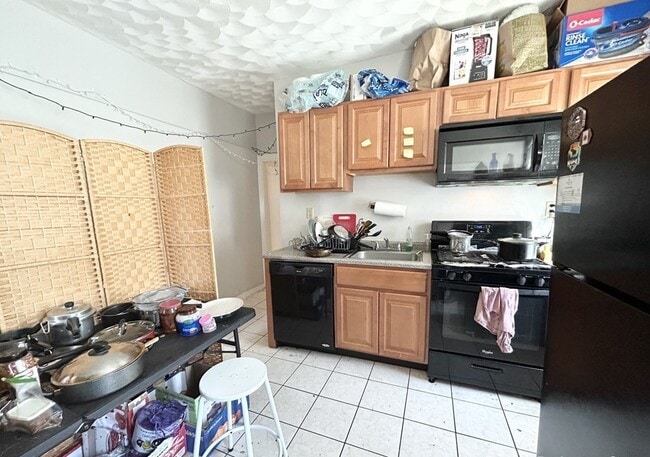 Photo - 157 E Cottage St Unidad #3 Rental