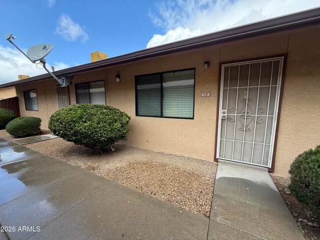 Building Photo - 840 S Main St Unit 19