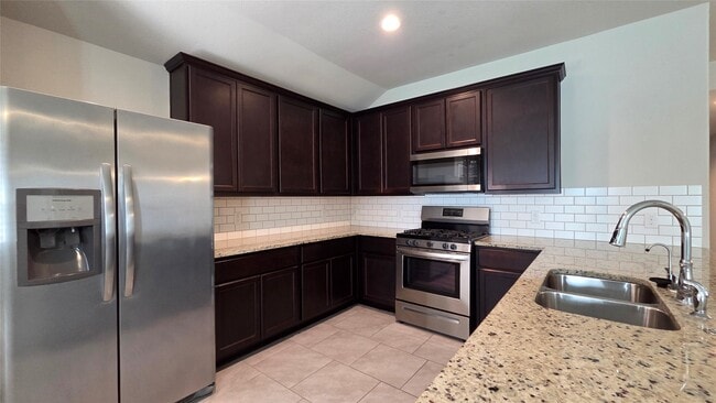 Photo - 8023 Ecru Ln