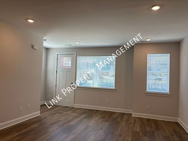 Photo - Brand New Townhome 3/3 Downtown near UTC a...