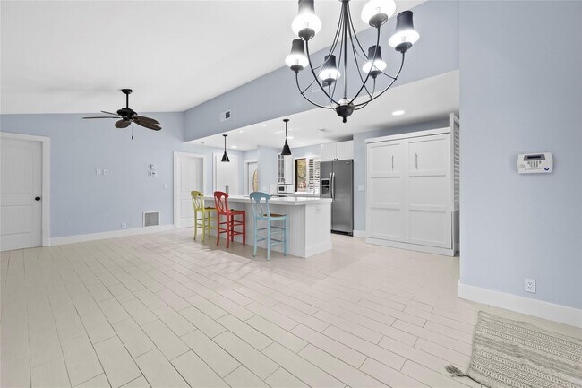 Photo - 3937 Arelia Dr