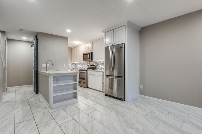 Photo - 4102 Bowser Ave Unit 4102 Bowser #3