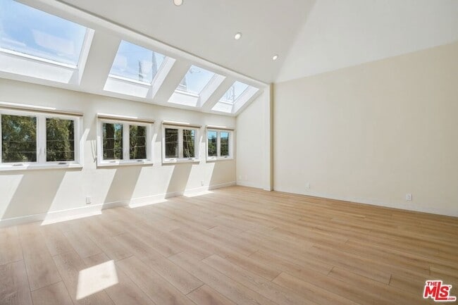 Photo - 5131 Campo Rd House