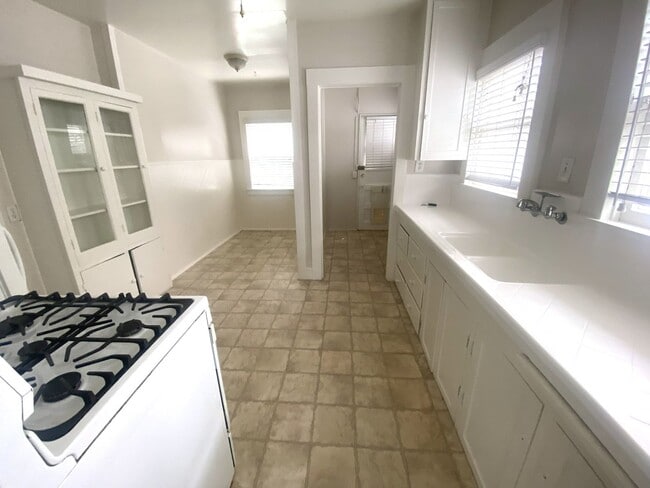 Photo - 1018 7th St Unidad 1018