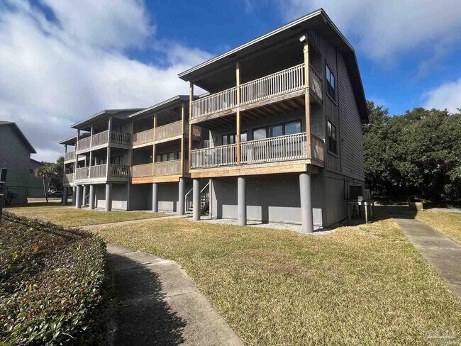 Photo - 200 Pensacola Beach Rd House