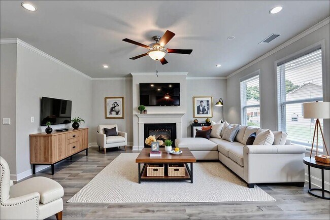 Photo - 7309 Yewtree Dr