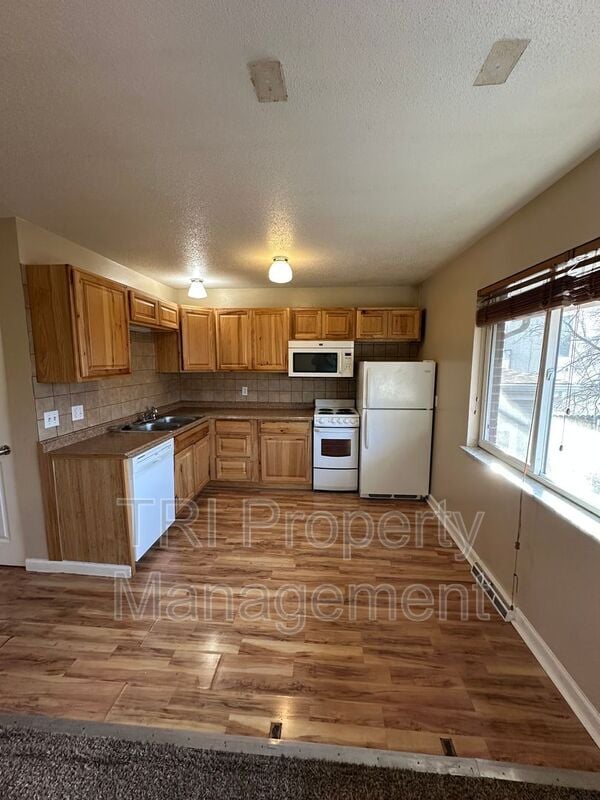 Photo - 1517 10th Ave