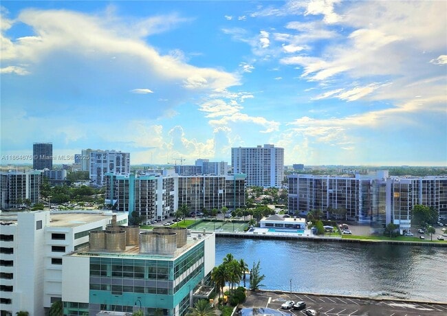 Building Photo - 3505 S Ocean Dr Unit 1502 Rental