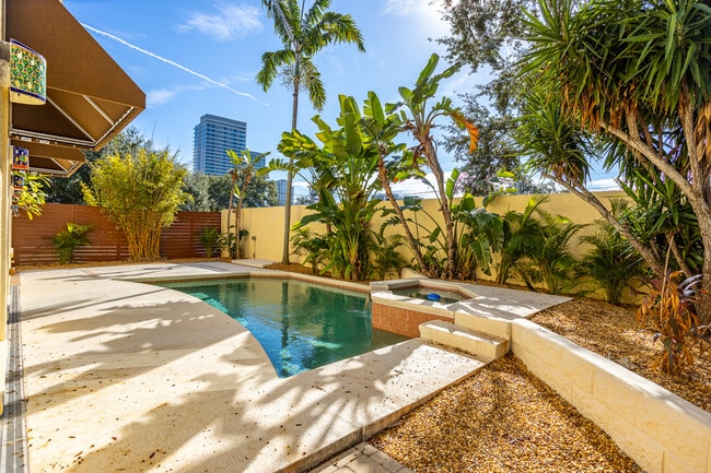 Photo - 3204 W Empedrado St