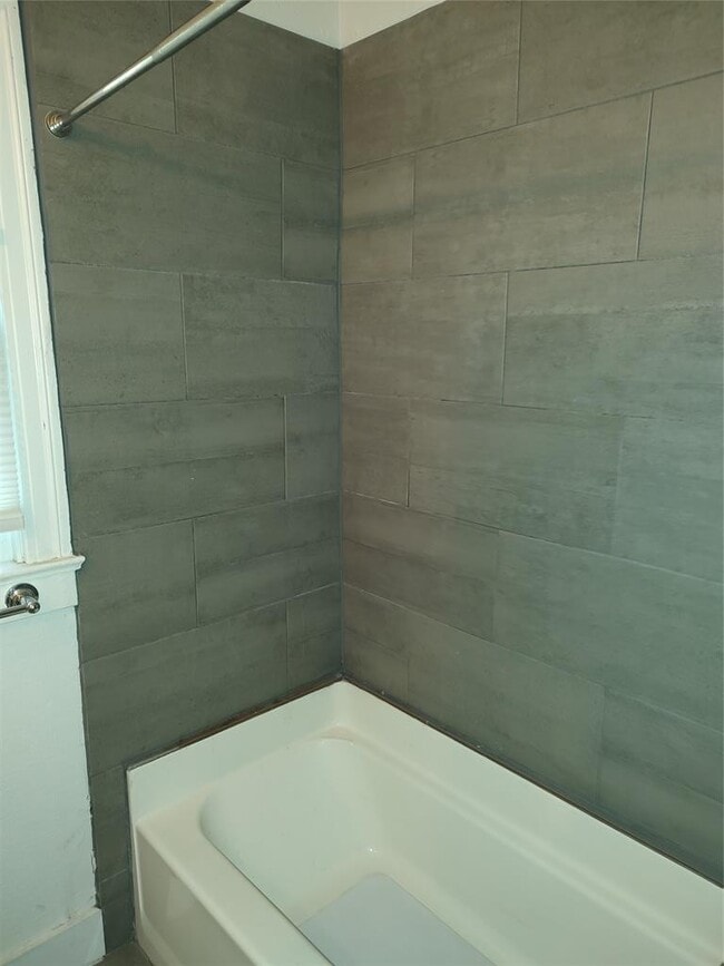 Photo - 2102 Yellow Jacket Ln