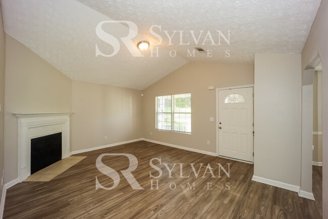 Photo - 11 Laurel Dr