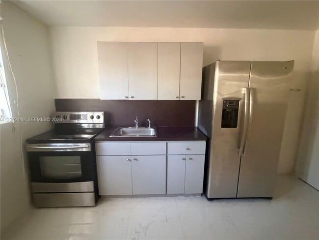 Photo - 1290 NE 156th St