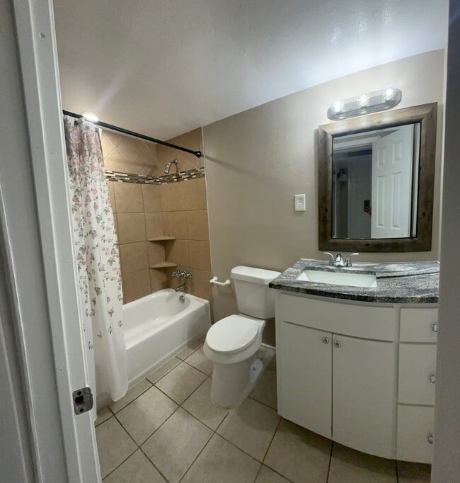 Photo - 8110 Albacore Dr Unit 60