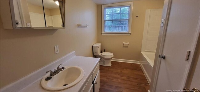 Photo - 1005 N Elm St