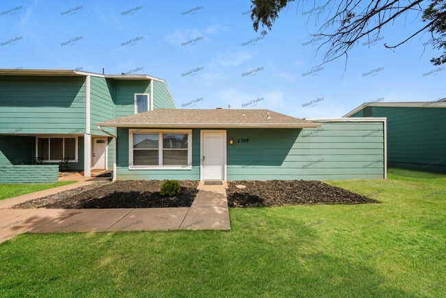 Building Photo - 2749 Indian Creek Blvd