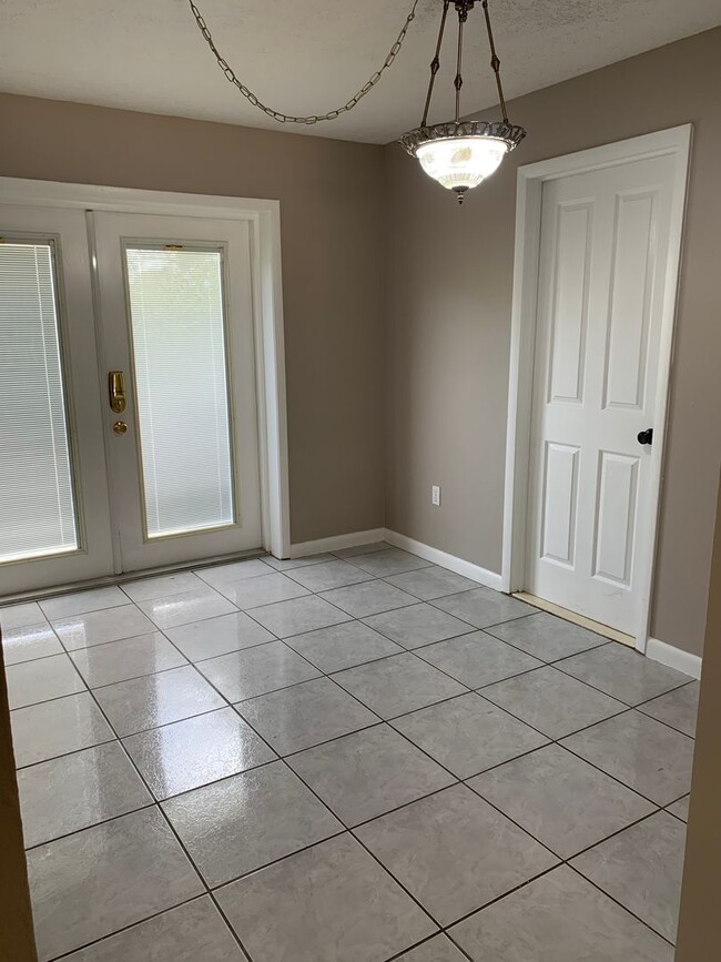 Photo - Charming 3 bedroom/1.5 bath Fenced Home in St.Cloud