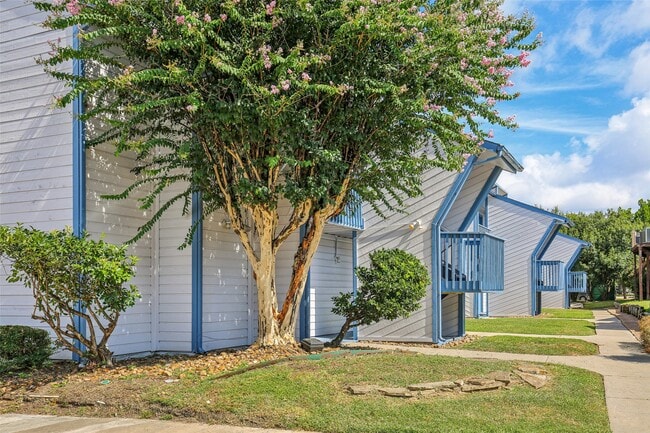 Photo - 13155 Walden Rd Unit 212