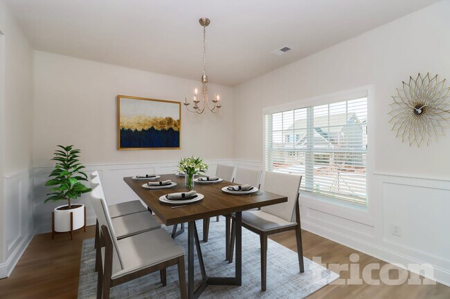 Photo - 115 Queenshall Rd