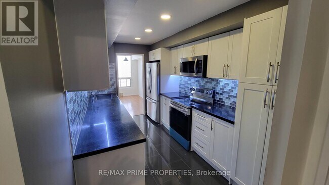 Photo - 4450 Tucana Ct Unit 1508