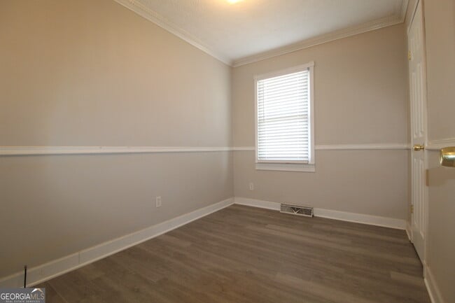 Photo - 16 Woodberry Dr