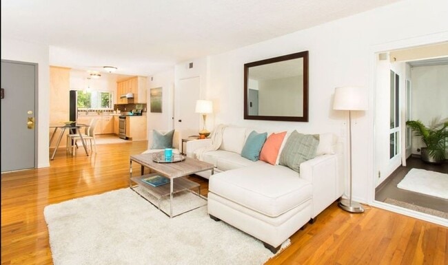 Photo - 3200 S Sepulveda Blvd Unidad Master bed