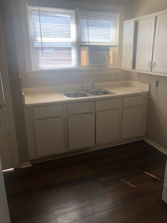 Photo - dgr521 Unit 525