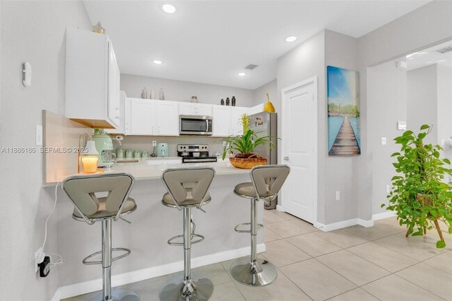 Photo - 424 NE 4th Ave