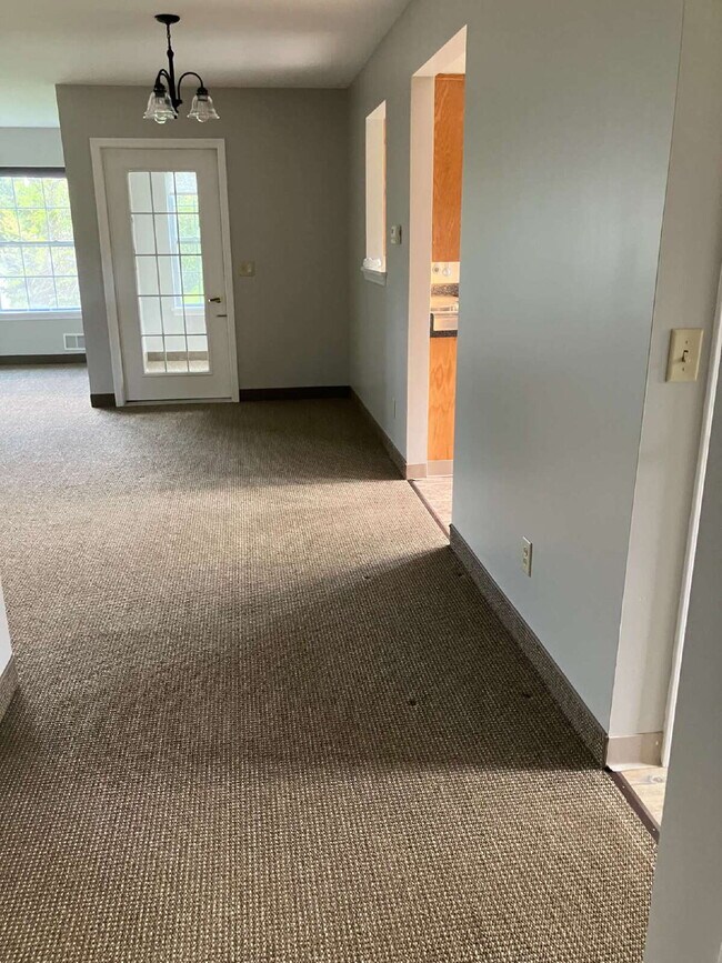 Photo - 2 Bedroom Townhome in Fairport Available October 1! Unidad 1