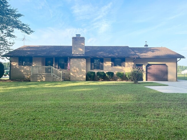 Photo - 1383 North Carolina Hwy 343 N House