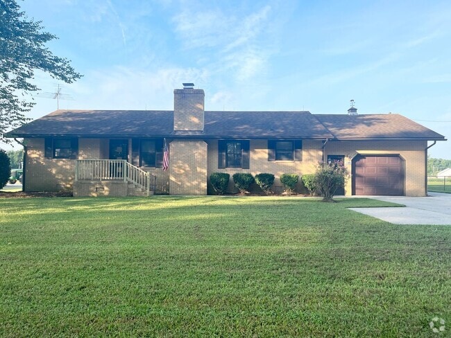 Building Photo - 1383 North Carolina Hwy 343 N Rental
