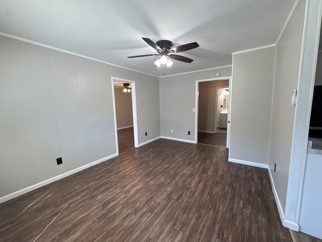 408 3rd Ave NW Unidad B