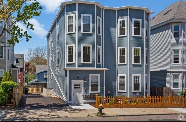 Building Photo - 2149 Dorchester Ave Unit 4 Rental