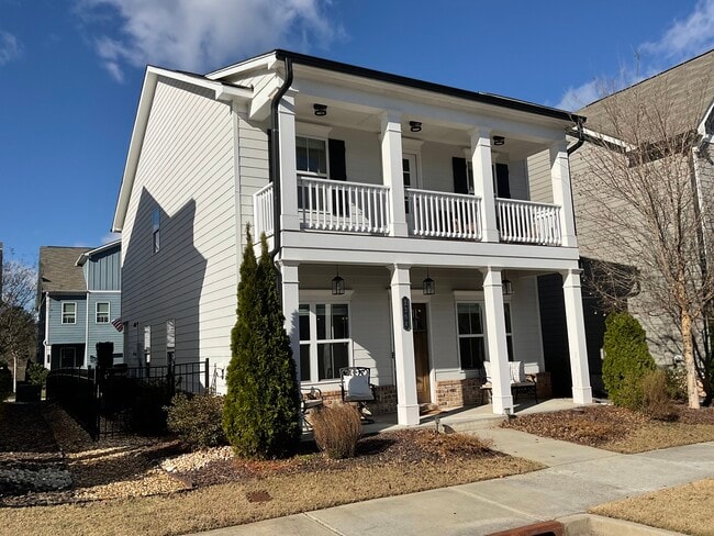 Photo - 2308 Echelon Ln