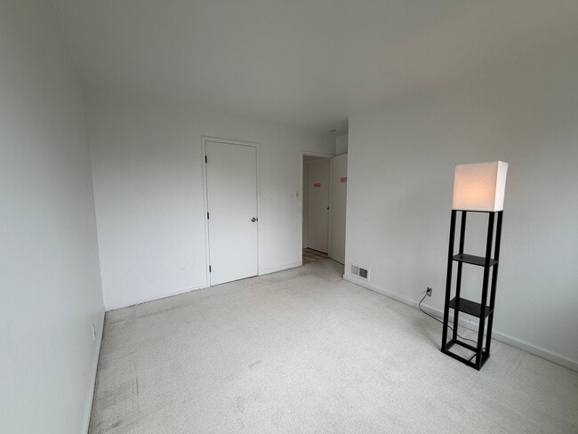 Photo - 12 Parkside Ave