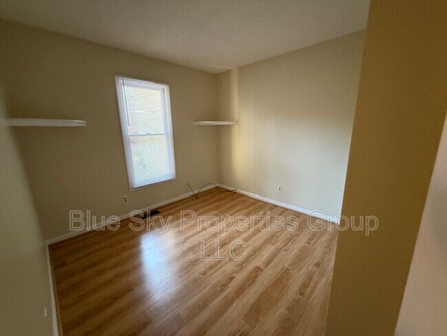 146 Hanks St Unidad 3