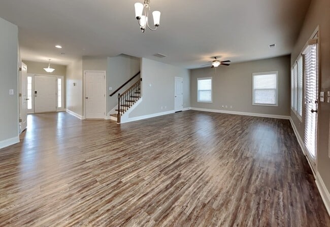 Photo - 243 Sage Dr