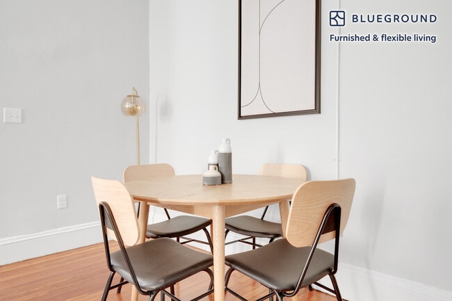 Photo - 116 Winthrop Rd Unidad FL1-ID537