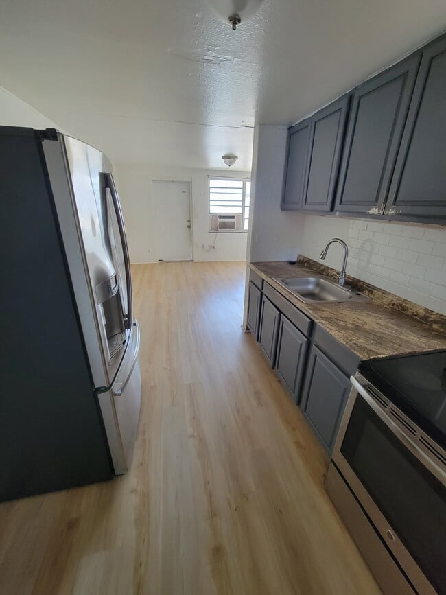 Photo - 400 11th St W Unidad Apartment in Palmetto