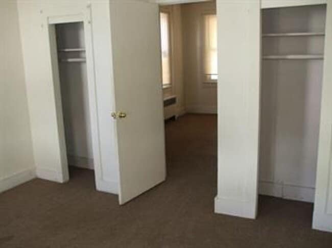 Photo - Milton -840 Unit 840-1 W Milton