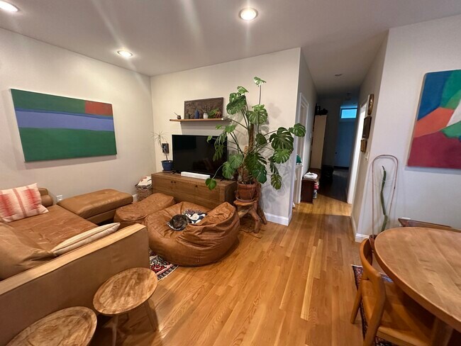 Photo - 739 Somerville Ave Unit 1