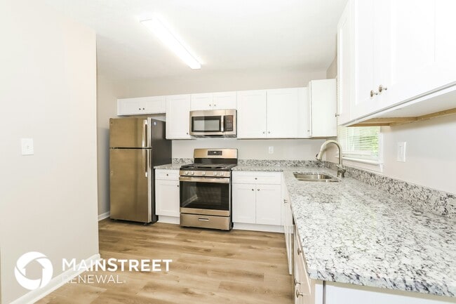 Photo - 7125 Puckett St SW