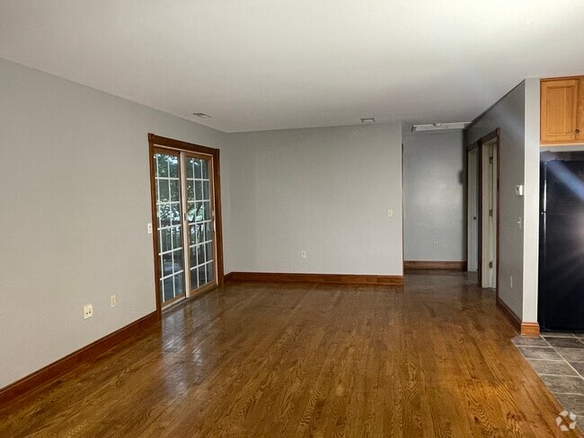 Building Photo - 611 W Cherry Ln Rental