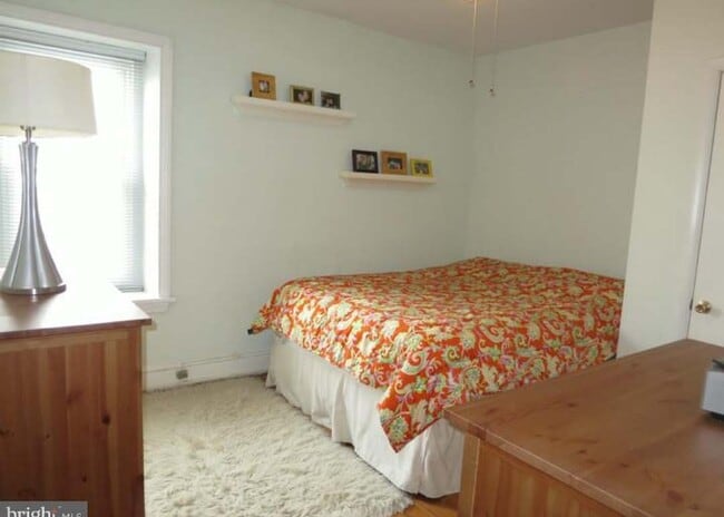 Photo - 204 East St