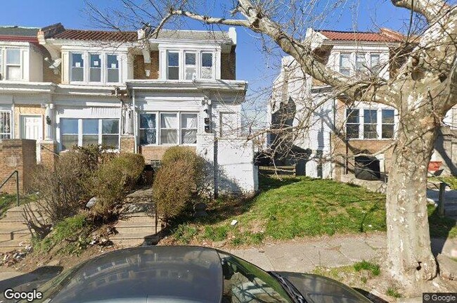 Photo - 727 W Rockland St Townhome